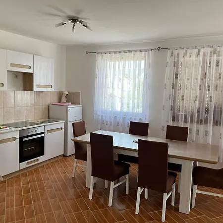 Apartment Ana Sukosan